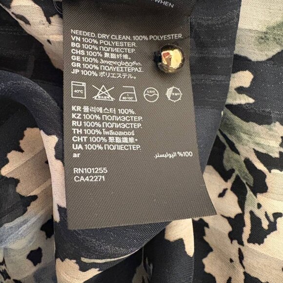 Vintage blouse Size S Blue and Black - Picture 6 of 6